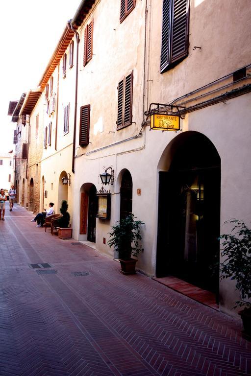 سان جيمينيانو Locanda Il Pino المظهر الخارجي الصورة