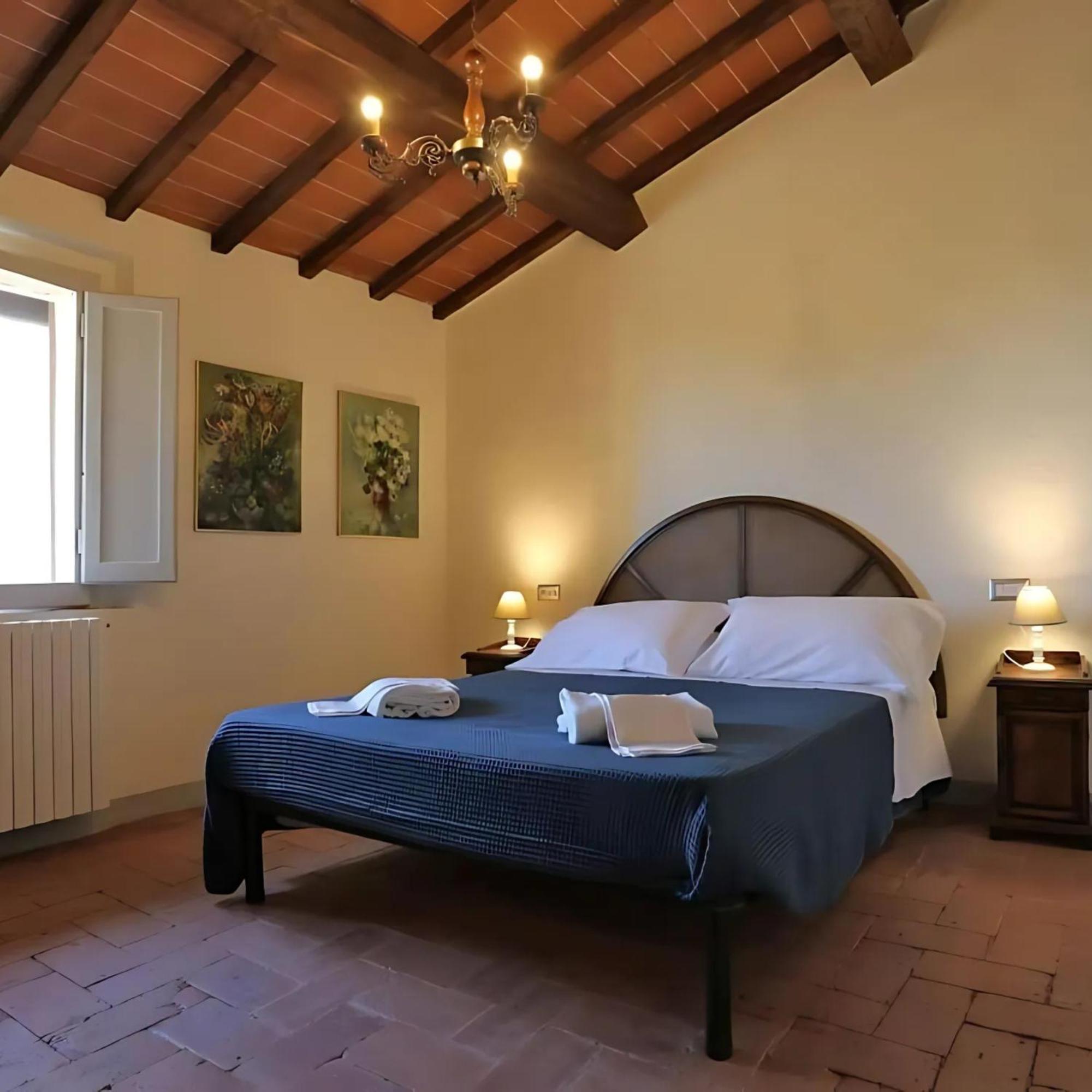 سان جيمينيانو Locanda Il Pino المظهر الخارجي الصورة