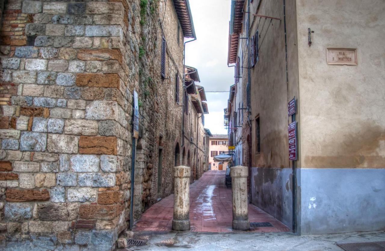 سان جيمينيانو Locanda Il Pino المظهر الخارجي الصورة